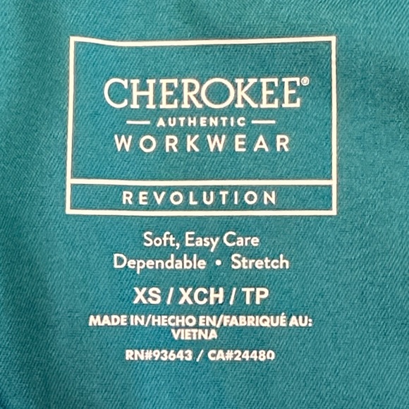 Cherokee Workwear Revolution Women’s Scrub Top - Picture 2 of 12